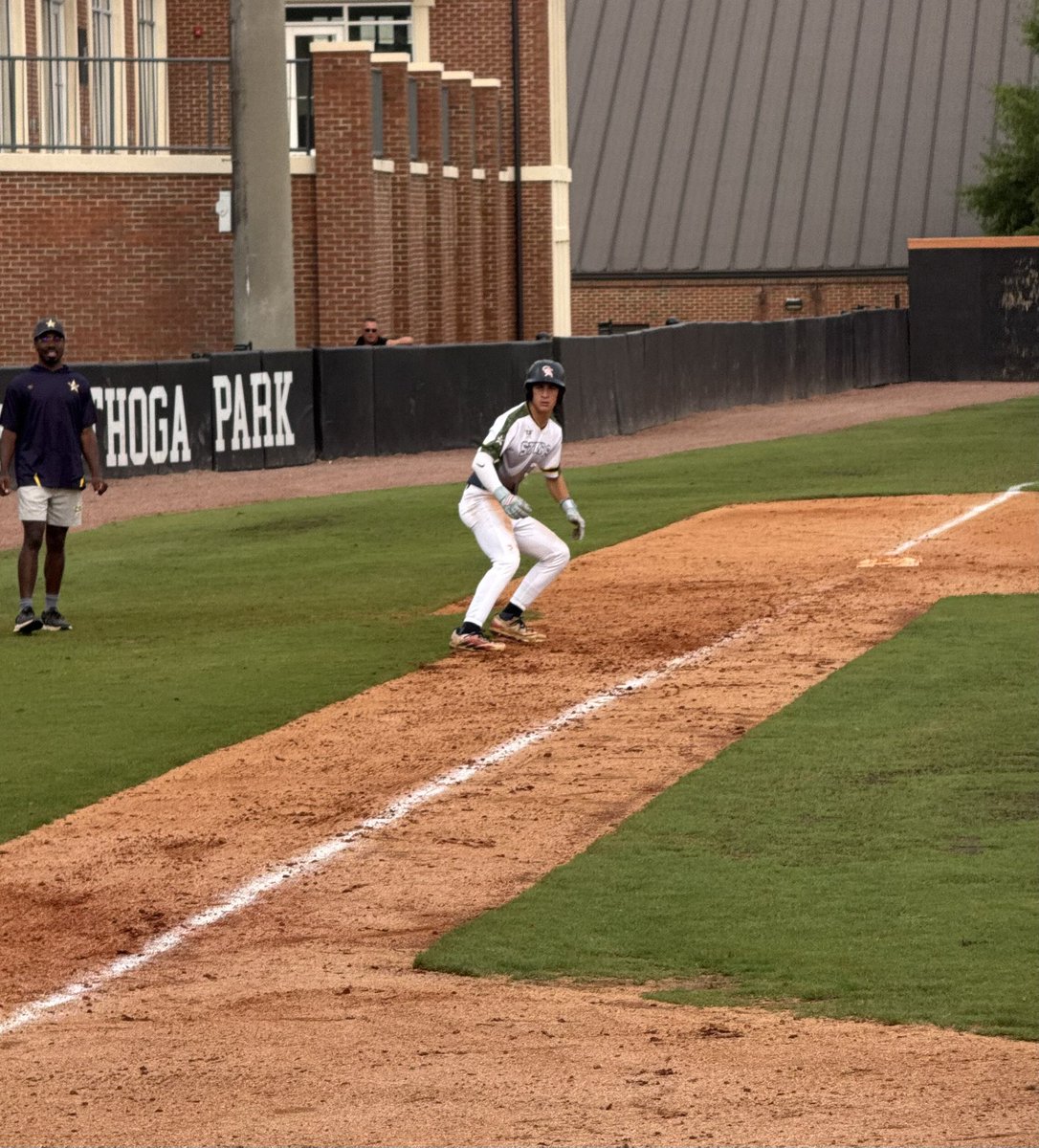 Luke_Russ17's tweet photo. One pitch. One read. One decision. Go. 💨⚾️

#2026OF https://t.co/HUG5yWE7xR