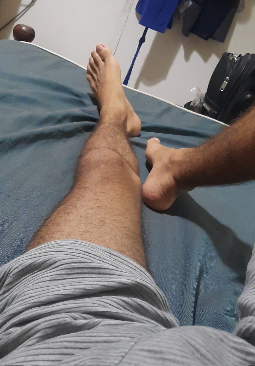 urfavalphaboy's tweet photo. @piesmacholatino Let's exchange our feet https://t.co/jsBRKnRKFW