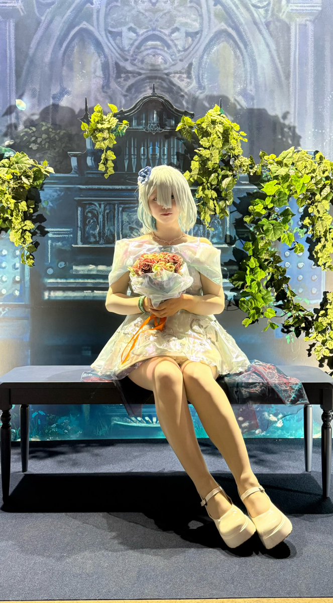 ikap_i's tweet photo. 10周年衣装のドライツェーンで、シャドバフェスにいます💐

 #シャドバフェス 
 #シャドバWB https://t.co/FFRJfMwEiO