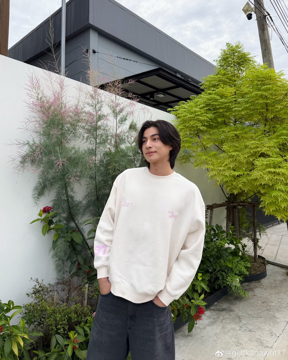 somporns816's tweet photo. Gulf Morning 🌈🌻วันนี้ขอให้เป็นวันที่ดีของน้องกลัฟ พบเจอแต่สิ่งดีๆ ได้รับแต่สิ่งดีๆ มีสุขภาพร่างกายแข็งแรง ส่งกำลังใจให้เสมอนะค้าบลูกชาย❤️✌️
GULF KANAWUT
#กลัฟคณาวุฒิ
#GulfKanawut
@gulfkanawut
#ลูกบอลของคุณบิ๊กกลัฟ
#PhiBalls https://t.co/TmfLy1D36c