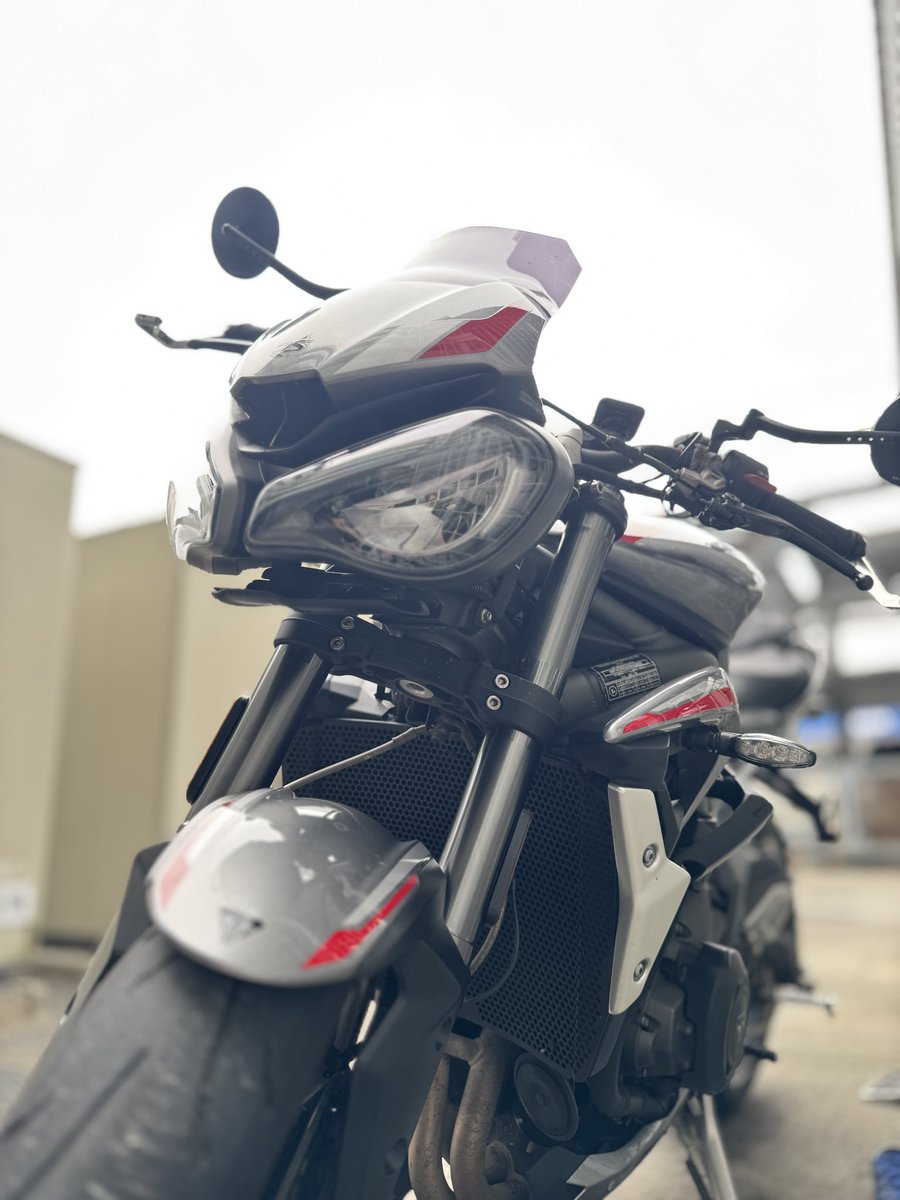 el_motorcycle's tweet photo. 乗りたいけど天気悪いです👎 https://t.co/k8KmCY65vs