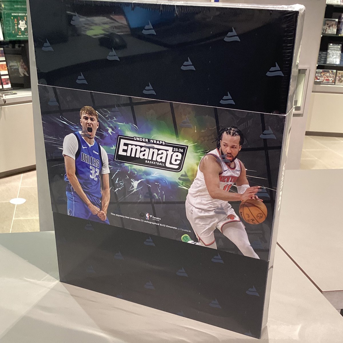 商品再入荷情報】 ? 2025-26 FANATICS UNDER WRAPS NBA EMANATE 上記 