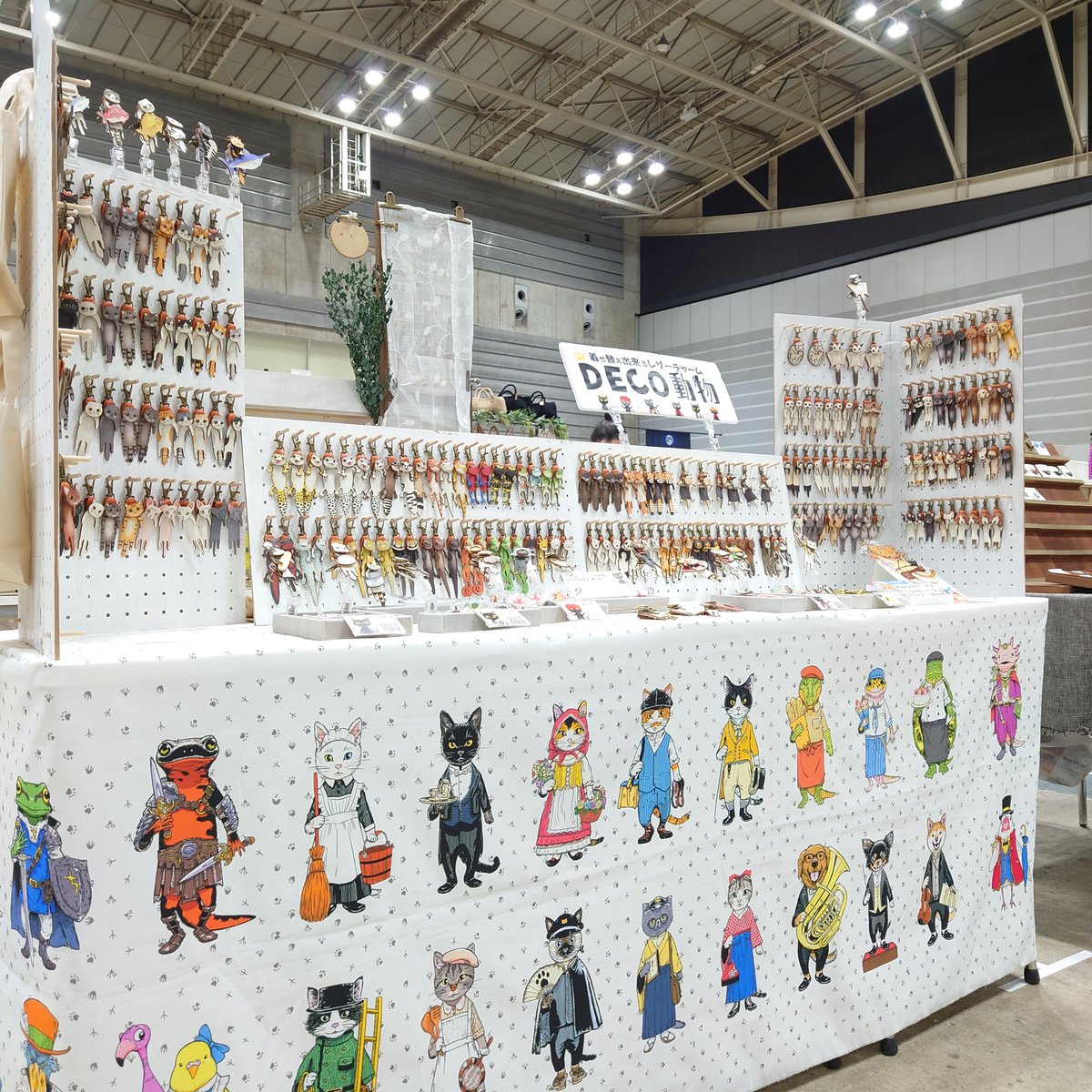 okayufactory's tweet photo. ！ご注意！

ヨコハマハンドメイドマルシェではお客様自身で撮られる全ての写真・動画撮影を禁止しているので、店頭での写真撮影は、お断りさせていただくのに加え、もし撮影をしていたら、申し訳ありませんがこちらからお声をかけさせていただきます。運営上の規則なので、ご理解下さい🙇

続く https://t.co/Fc2mLKwKEt