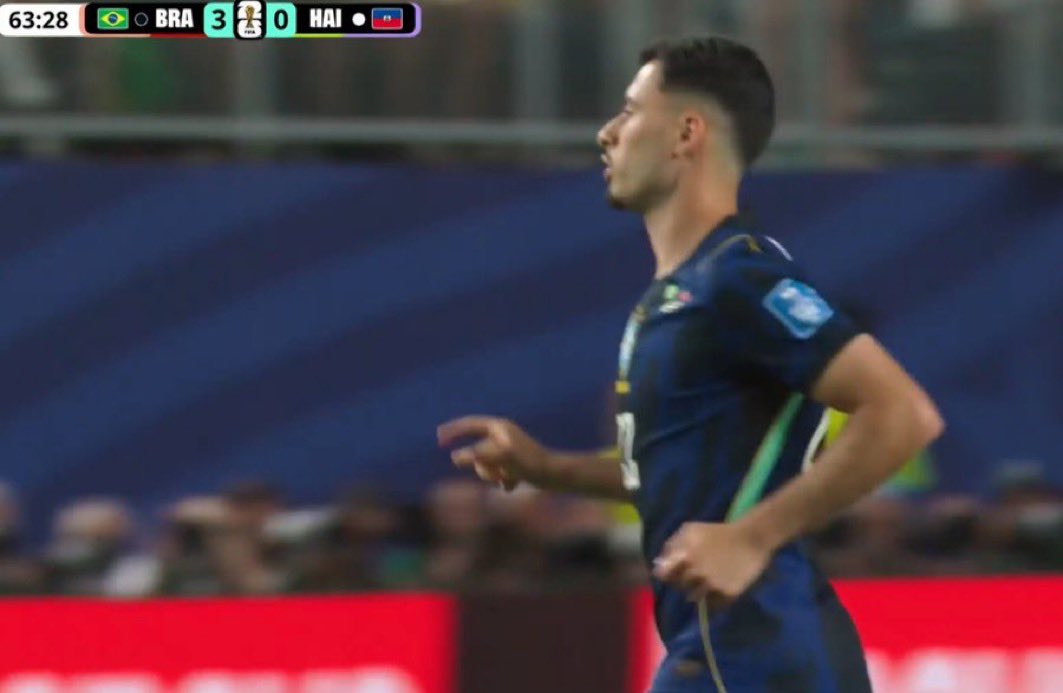 OLADUNI12's tweet photo. Martinelli made his World Cup debut💫 https://t.co/E9m6uqAVN7
