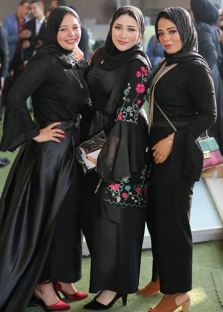 ام حنين tweet media