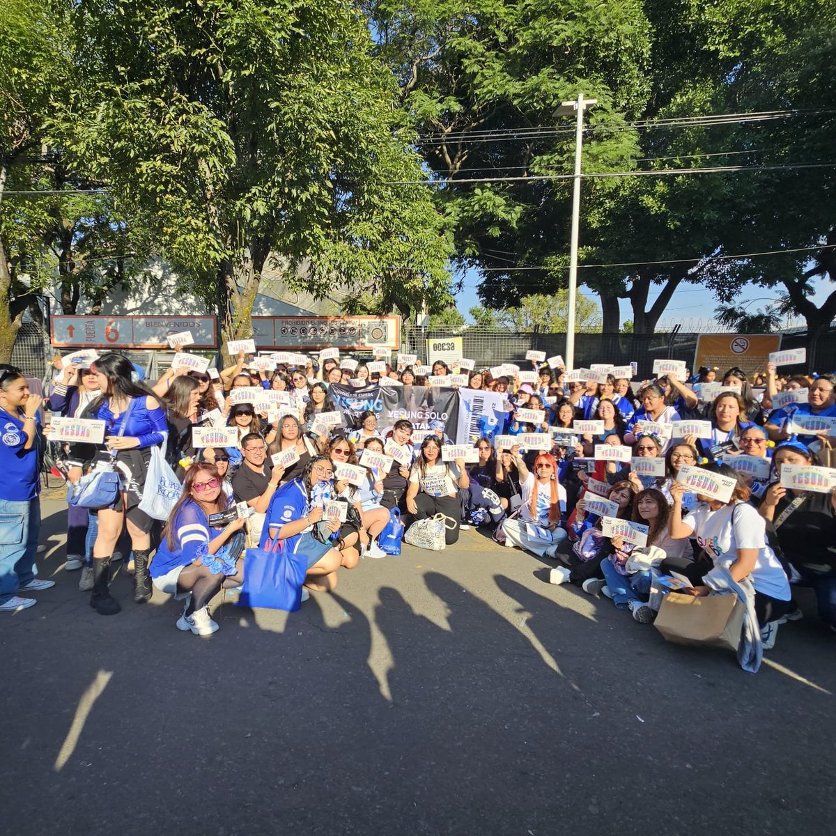 Sheflies2724's tweet photo. Por favor @ninshi_ent consideren traer a Yesung de Super Junior a Latam, tiene un gran fandom que lo respalda.
#YesungSoloLatam 
@shfly3424 
@YESUNG_smtown https://t.co/LS1uhVGoSt