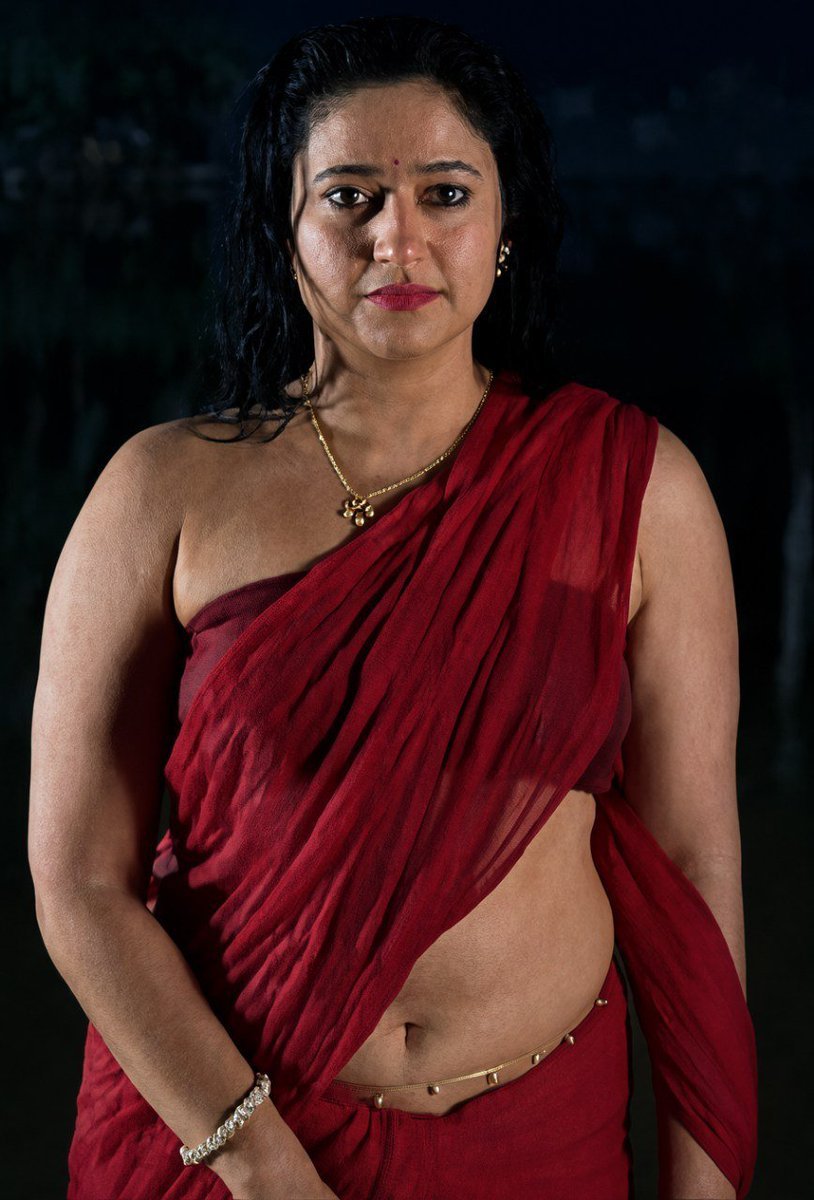 Theactworld's tweet photo. Sexy Poonam Bajwa 🥵
Hot navel show 😍 https://t.co/MtrDlDMUfV