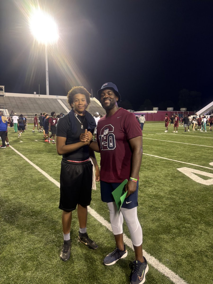 kalebminger045's tweet photo. Had a great showing at sc state camp(all hbcu) showing my skills against other competition was amazing to standout @coachberry77 @SCState_Fb @CoachBlack_QB @CoachMFred_OC #godogs #qb #fresman https://t.co/vMrTg5j6QT