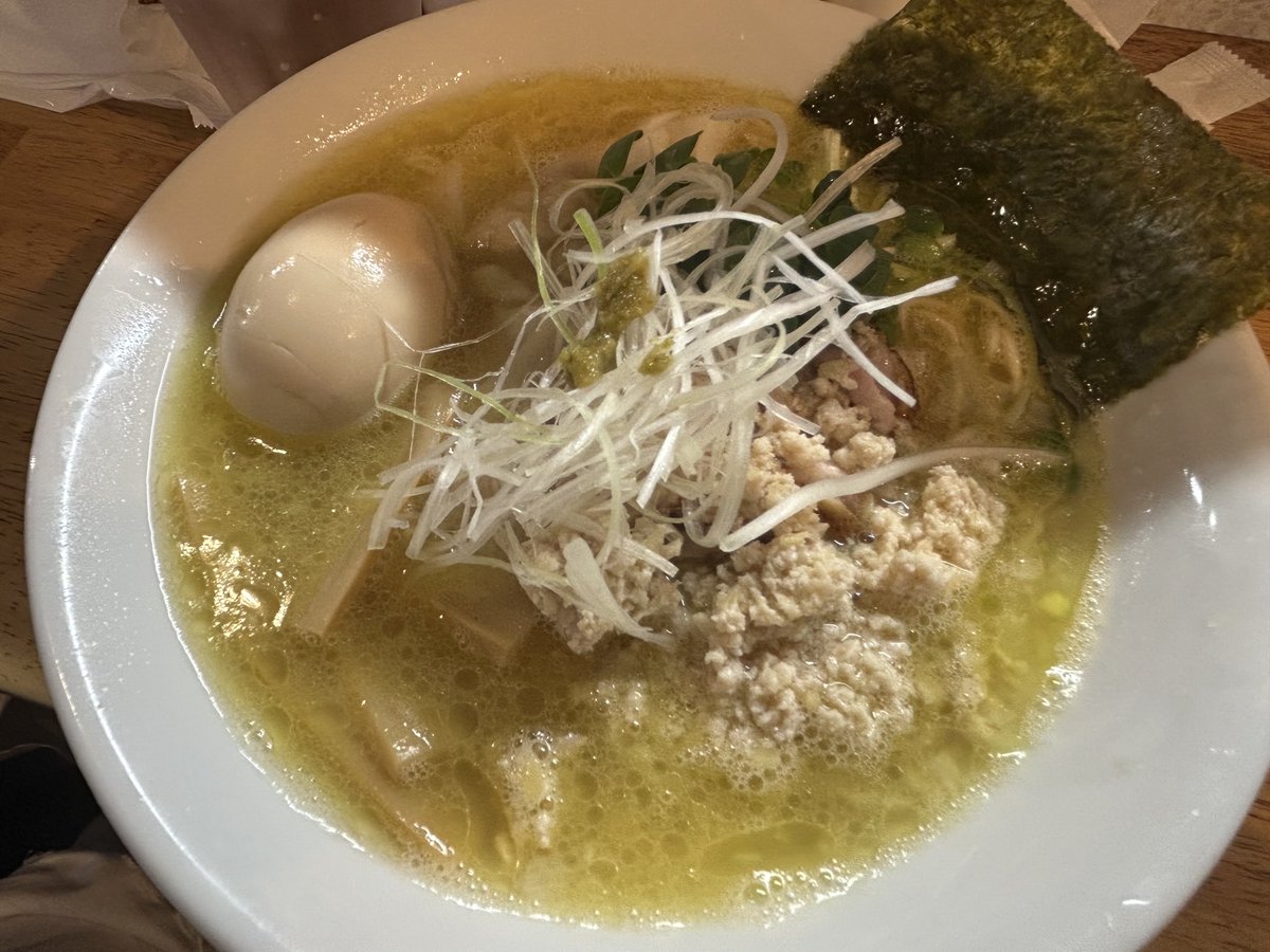 leanymaru's tweet photo. 大喜が大喜たべた https://t.co/A5nf60WVKw