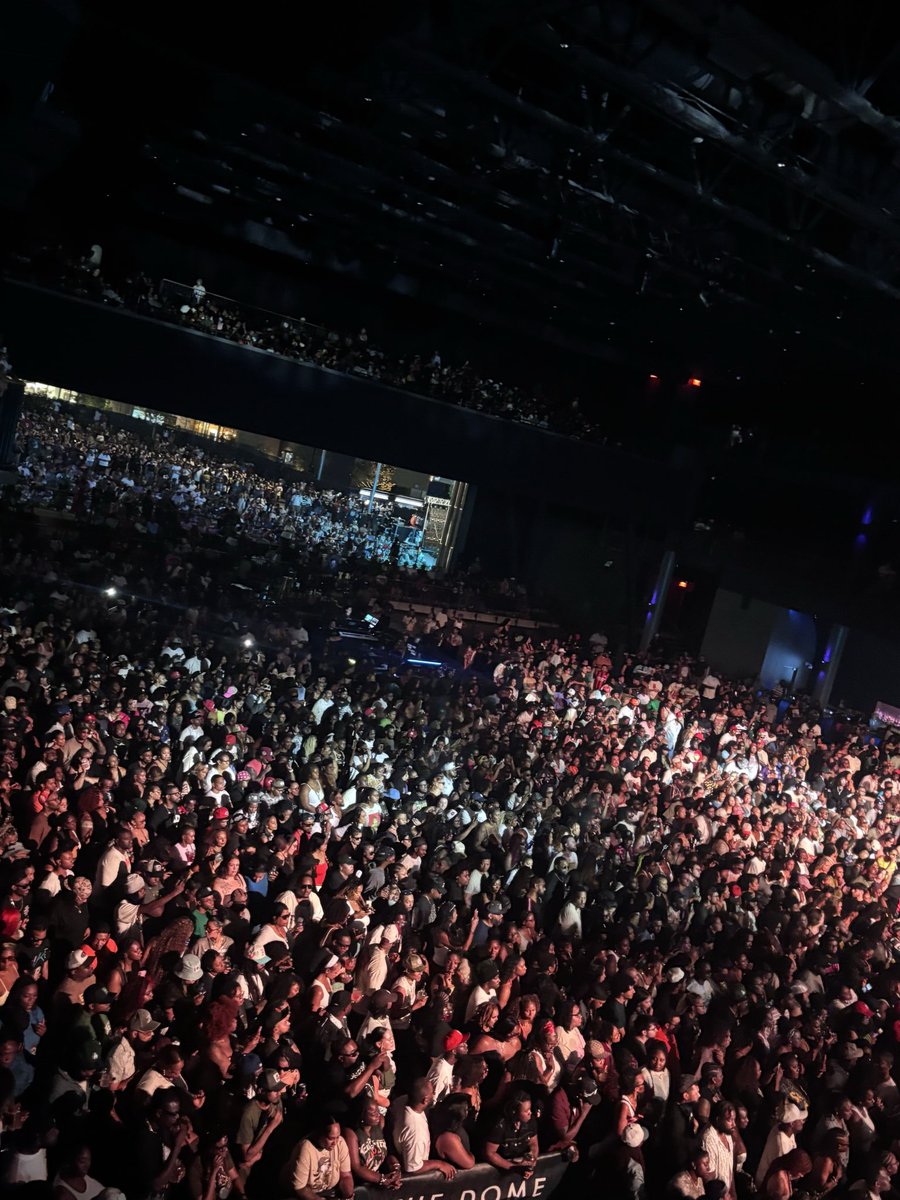 madeinthedmv's tweet photo. @Wale Everything Is A lot Tour …Virgins Beach Juneteenth https://t.co/dgAZcT8rfM