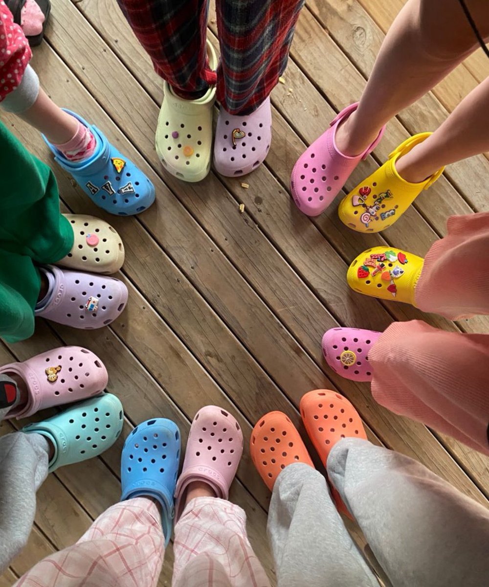 bbstoreshop's tweet photo. Preorder 🇰🇷➰
𐙚 crocs classic ลดราคาสูงสุด 50%!! 
บางสีไซต์ไม่ครบ สอบถามก่อนได้ค้า 🌟

🔥ใครไม่ทันรอบแรก วันนี้เว็บมาลดเพิ่มอีกค่ะ รีบเอฟรอบนี้นะคะ ก่อนปรับราคาขึ้นอีกงับ 🔥

ᯓ★ ราคารวมส่ง&amp;รับมัดจำ

#พรีเกาหลี #พรีออเดอร์เกาหลี #กดเว็บเกาหลี https://t.co/uIpDmbfv47
