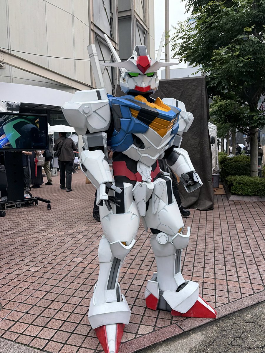 gundam_info's tweet photo. /／
#ちゃやまち推しフェスティバル2026
ガンダムオフィシャルブースに
ガンダム・エアリアル登場！
\＼

会場では風船をプレゼント中🎈
ぜひお越しください！ https://t.co/VEBfwG9ln8
