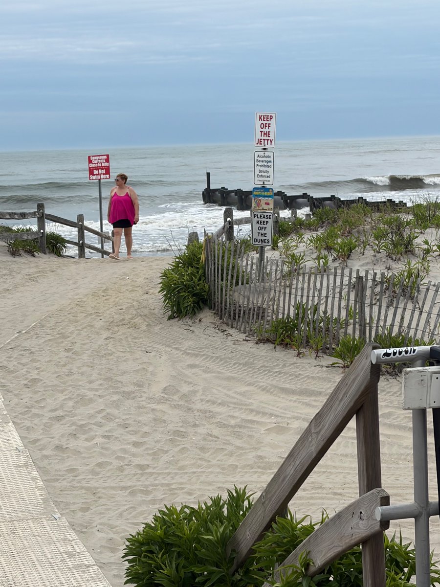 EastCoastMikeP's tweet photo. @Tetel_flow I took a day trip to Ocean City, New Jersey, which is a popular vacation spot near me. Here’s some photos for you! #telltetel https://t.co/sqsWemAttf