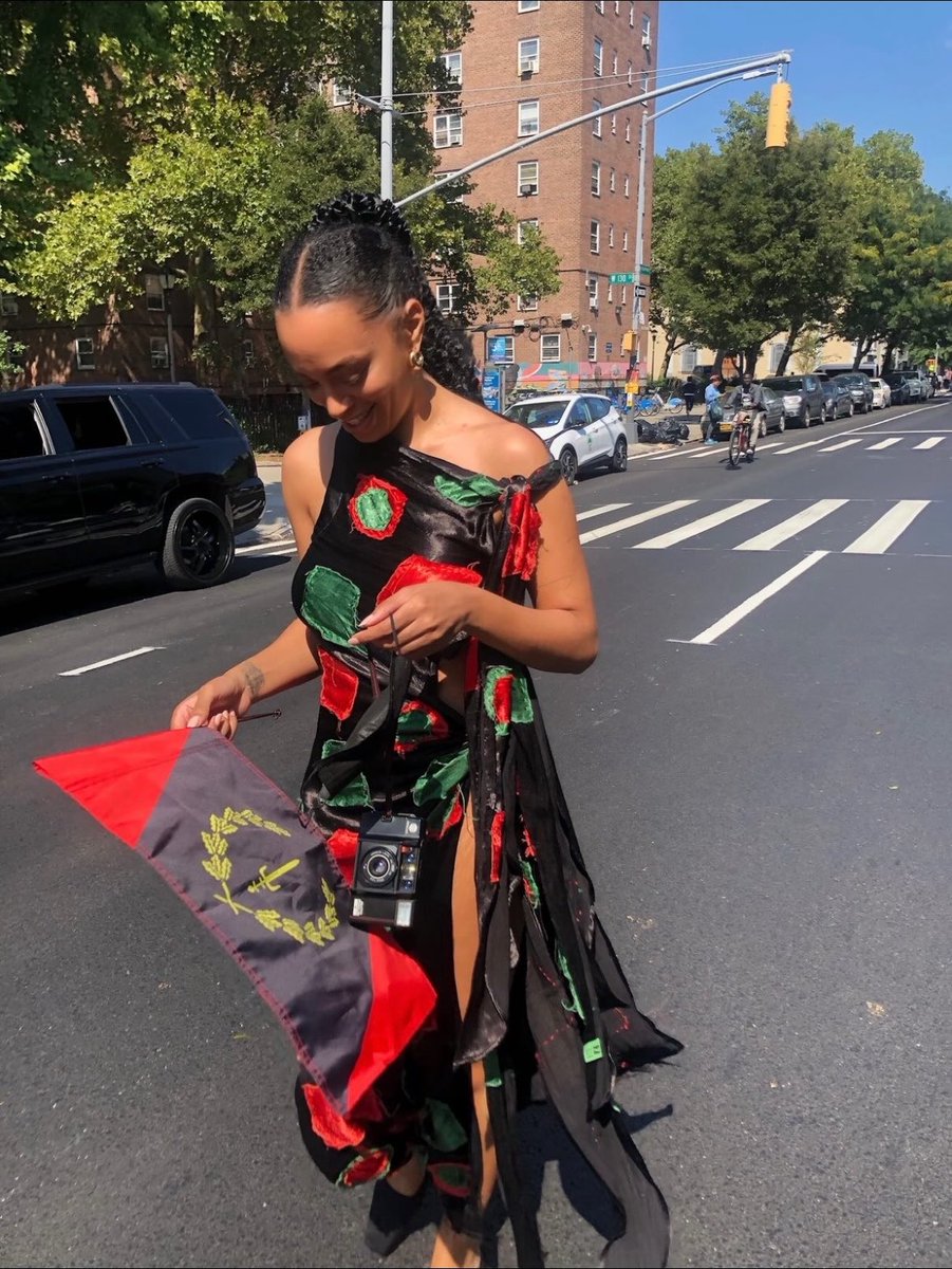 NIYMUSE's tweet photo. soulaan, black american princess ⋆ https://t.co/jGaB12mnZR