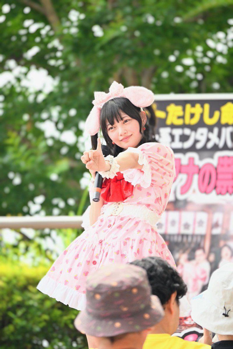kuroi32gtr's tweet photo. 「バブリー革命ライブ＠伊勢崎」
スマーク伊勢崎
はるな中央野外ステージ

クリエイティブうたのおねえさん
松山あおい⑦

#松山あおい https://t.co/pYIku7ZGvP