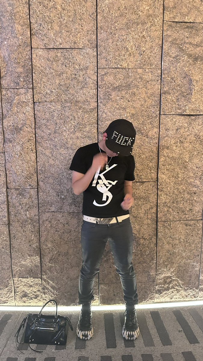 fxide_'s tweet photo. kys https://t.co/YQOp4EAw7q