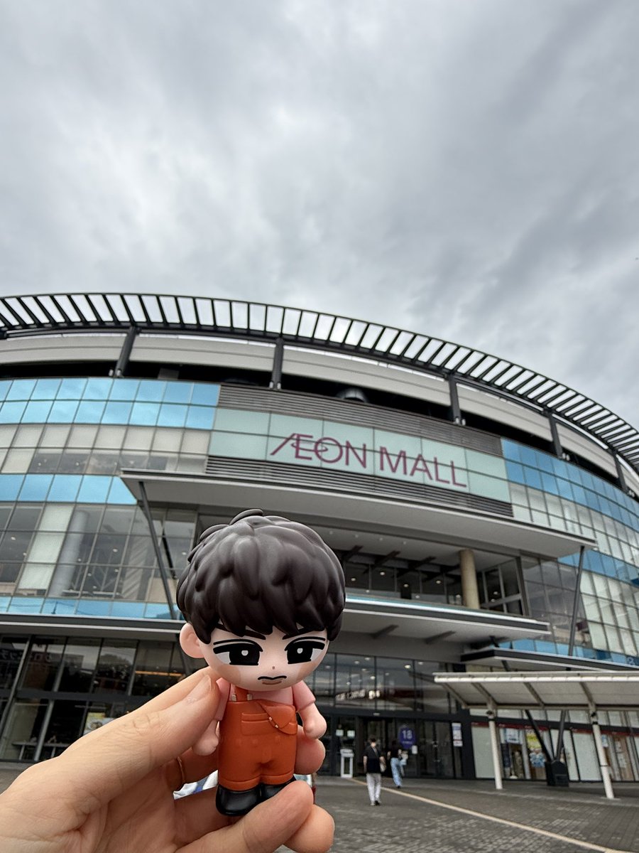 MilkFig's tweet photo. 橿原イオン来てます❣️🍊
向井担さんたちみんな可愛く��楽しい〜！ https://t.co/gS4yWTQBN9
