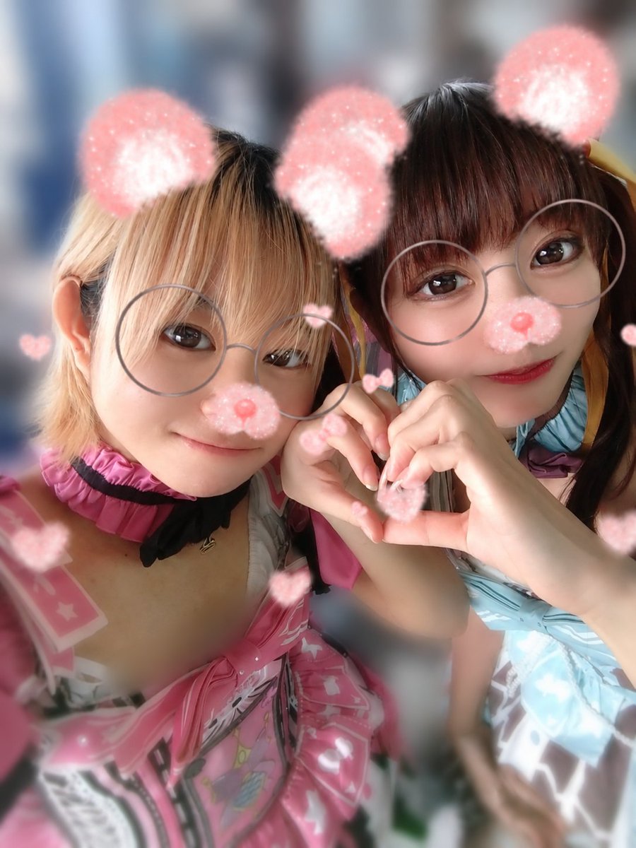 mignon_sumire's tweet photo. 3人で頑張ったね(^т  ̫ т^)
二人ともお疲れ様

るちあ、こもも、かき
大好きだよ
#地下アイドル  #関西地下アイドル #Resuit（Re:suit） https://t.co/RQVFSUFYTO