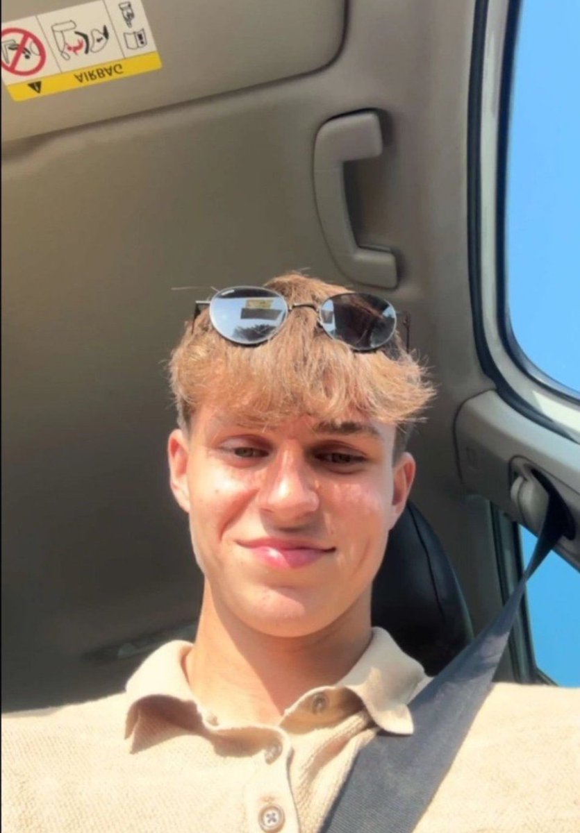 premiumfile08's tweet photo. Looking for premium baits and channels? Dm for preview @ https://t.co/ZGkNWXao4T https://t.co/uMJI8FQnAj