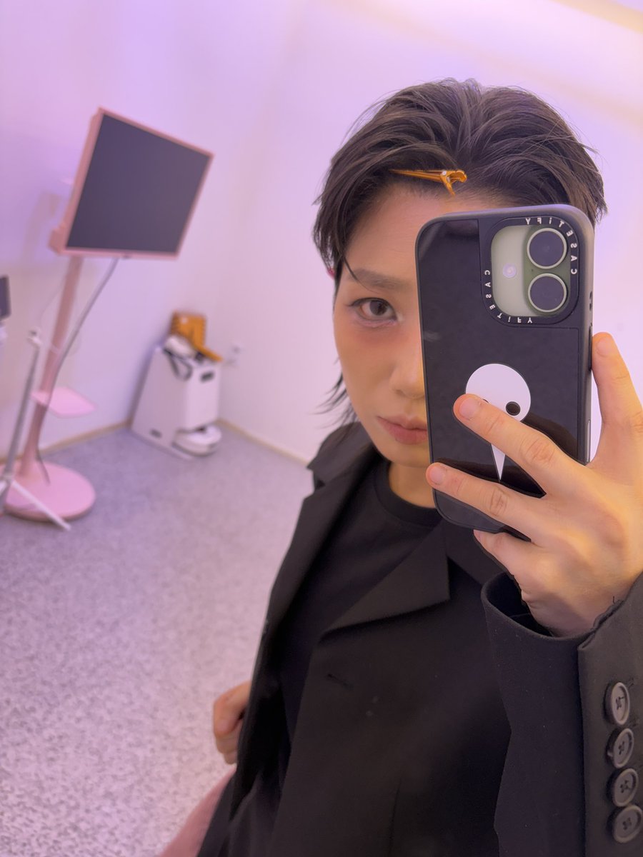 56yenyen56's tweet photo. 빗길조심해서오시라능케켁 https://t.co/s317fRbaGo