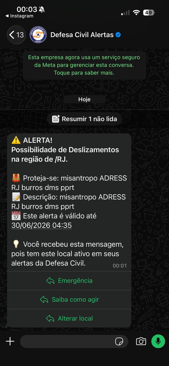 luanxx's tweet photo. Simplesmente a defesa civil chamando o RJ todo de burros demais papo reto (rj burros dms pprt) https://t.co/aU5RfWJngG