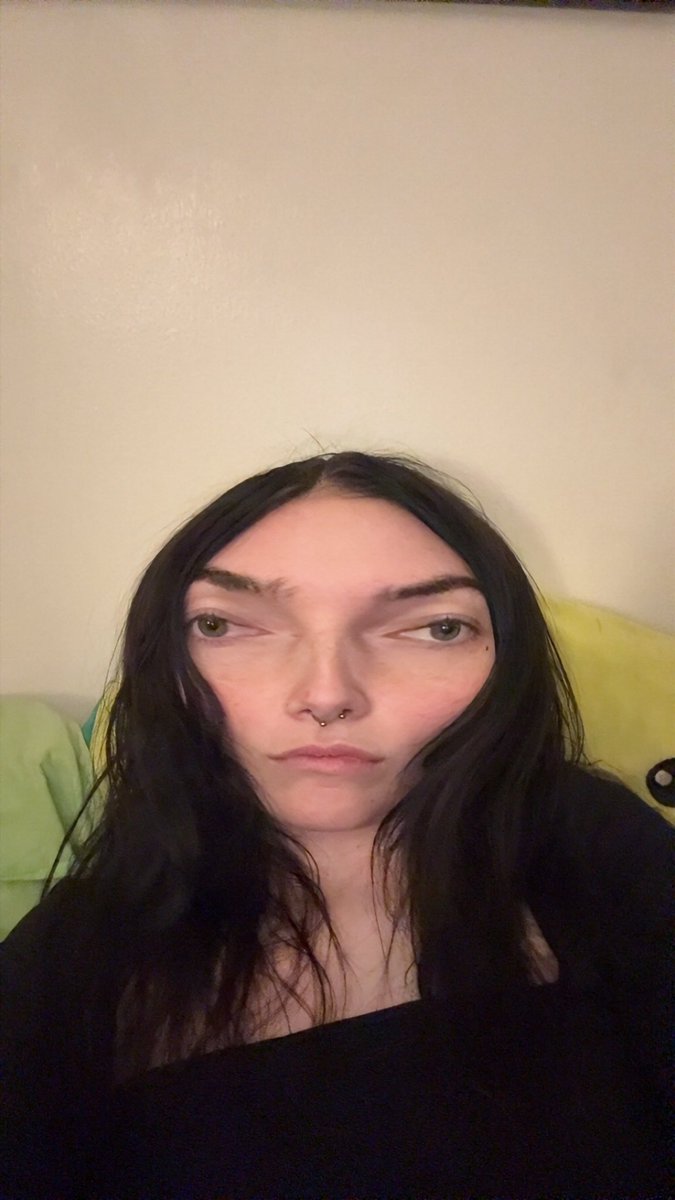 xgrimriii's tweet photo. have u seen an alien pls #boselcaday #badomenselcaday https://t.co/1gaRt9mC4P
