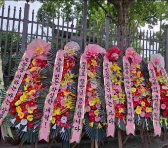 jennykyungeuny's tweet photo. 실적을 내요. 그리고 무슨 실적을 냈는지, 국민 앞에 보여주세요.
 
보완수사권 폐지만 외쳐대면, 
문조털래유 범죄 의혹들 감추려는 꼼수로 보이니까요. 

우리는 말로만 외치며 페북에 글쓰는 문조털래유보다, 
실적으로 증명하는 정성호 장관님을 더 신뢰합니다. 🙏

#정성호장관_화이팅 @jungsung_hoi @KOREA