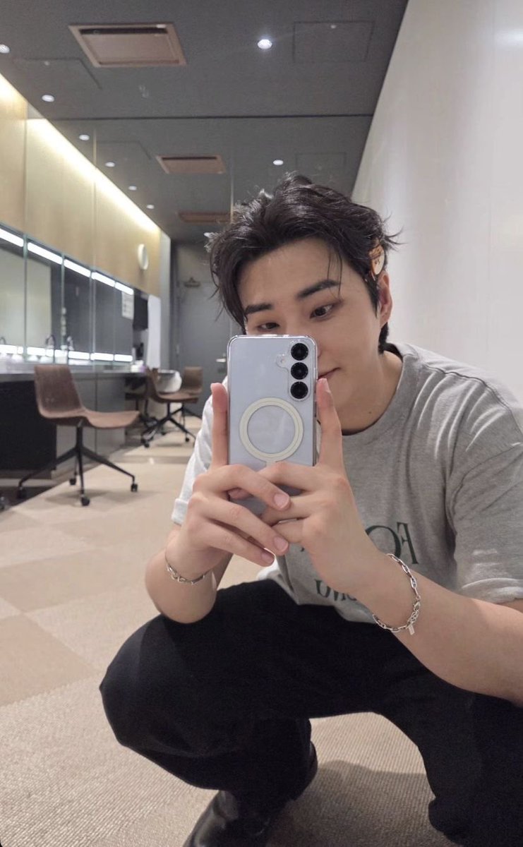H_uu__'s tweet photo. 일본 프롬 영케이 기대중 .. ♡ https://t.co/0vs8r7vbYD