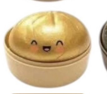bbetrayed_'s tweet photo. Imagine Elliot holding a glitter dumpling squish and making the exact same stupid face 

Burn in hell https://t.co/NaHnYlz3wW