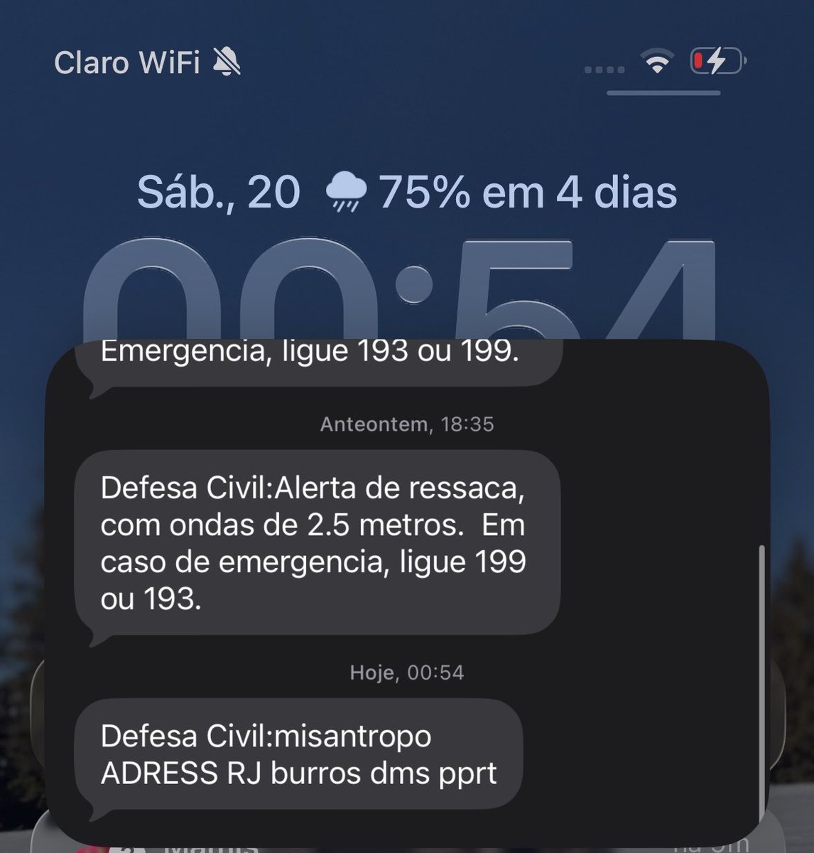 GayaMatheus's tweet photo. Gente que tá acontecendo com a @defesacivilbr me chamando de burro kkkk https://t.co/OzWtLDZ3NC