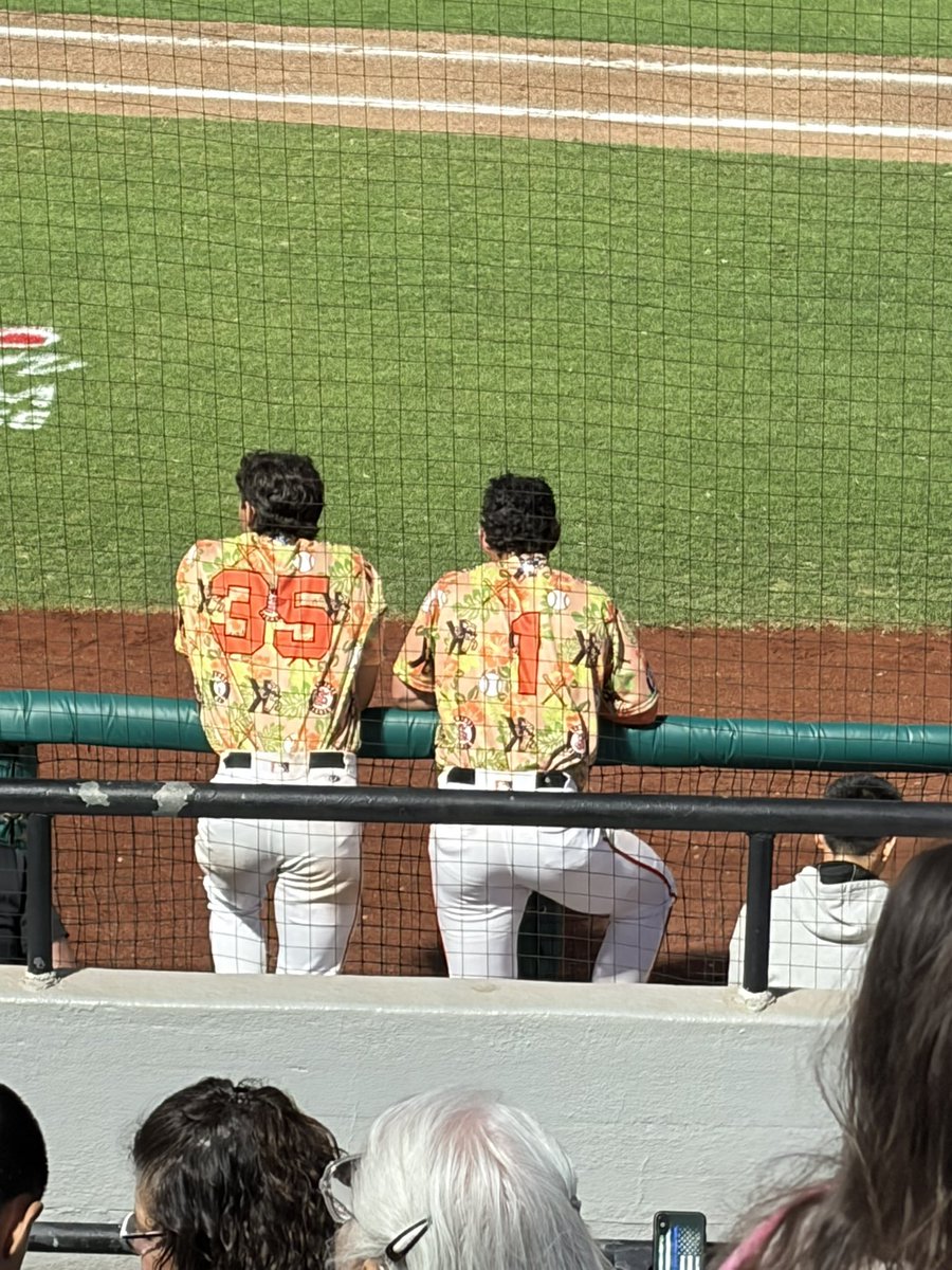 abarkett17's tweet photo. Former @StetsonBaseball greats enjoying a moment in tonight’s @SJGiants game. 

@meola_lorenzo 
@BarkettIsaiah https://t.co/wVf7SAep98