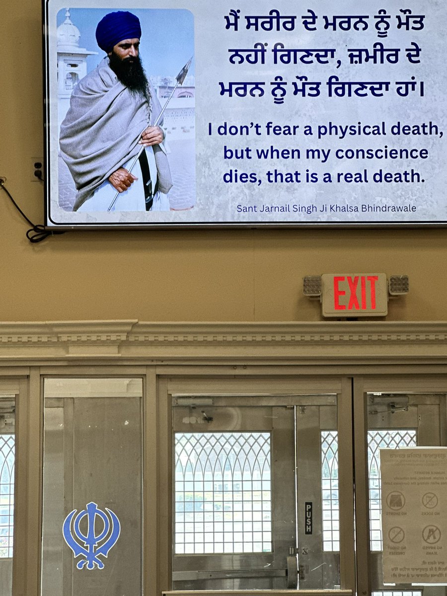 ujjwal1976's tweet photo. Unfortunately every gurudwara in USA carries Bhindrawala picture ☝️ https://t.co/PNqPF09jnn