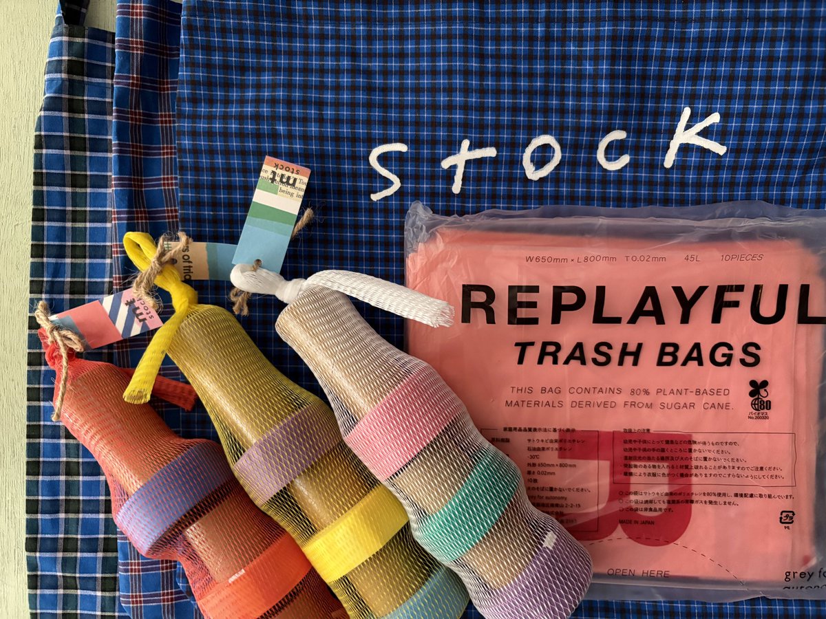 ogiharanami's tweet photo. stockOPENしています。今日も12時〜18時の営業です。先週完売、もしくは完売間近だったアイテムいろいろが再入荷しています！ルンギのショルダーバッグも色柄豊富になりましたのでよろしければ〜🇮🇳 https://t.co/Vqt9Jfa3IZ
