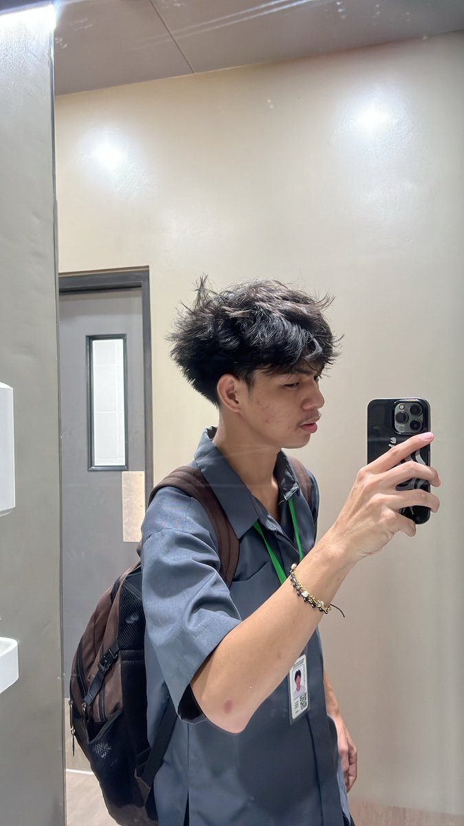 d4wless's tweet photo. ingi baon https://t.co/NiDixuFGx5