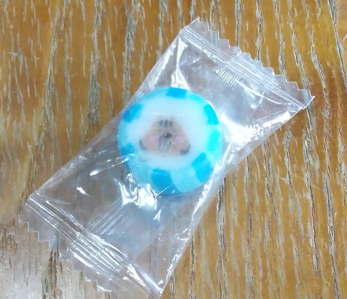 さすがに、いつまでも取っておくわけにもいかず。 誕生日近かったので