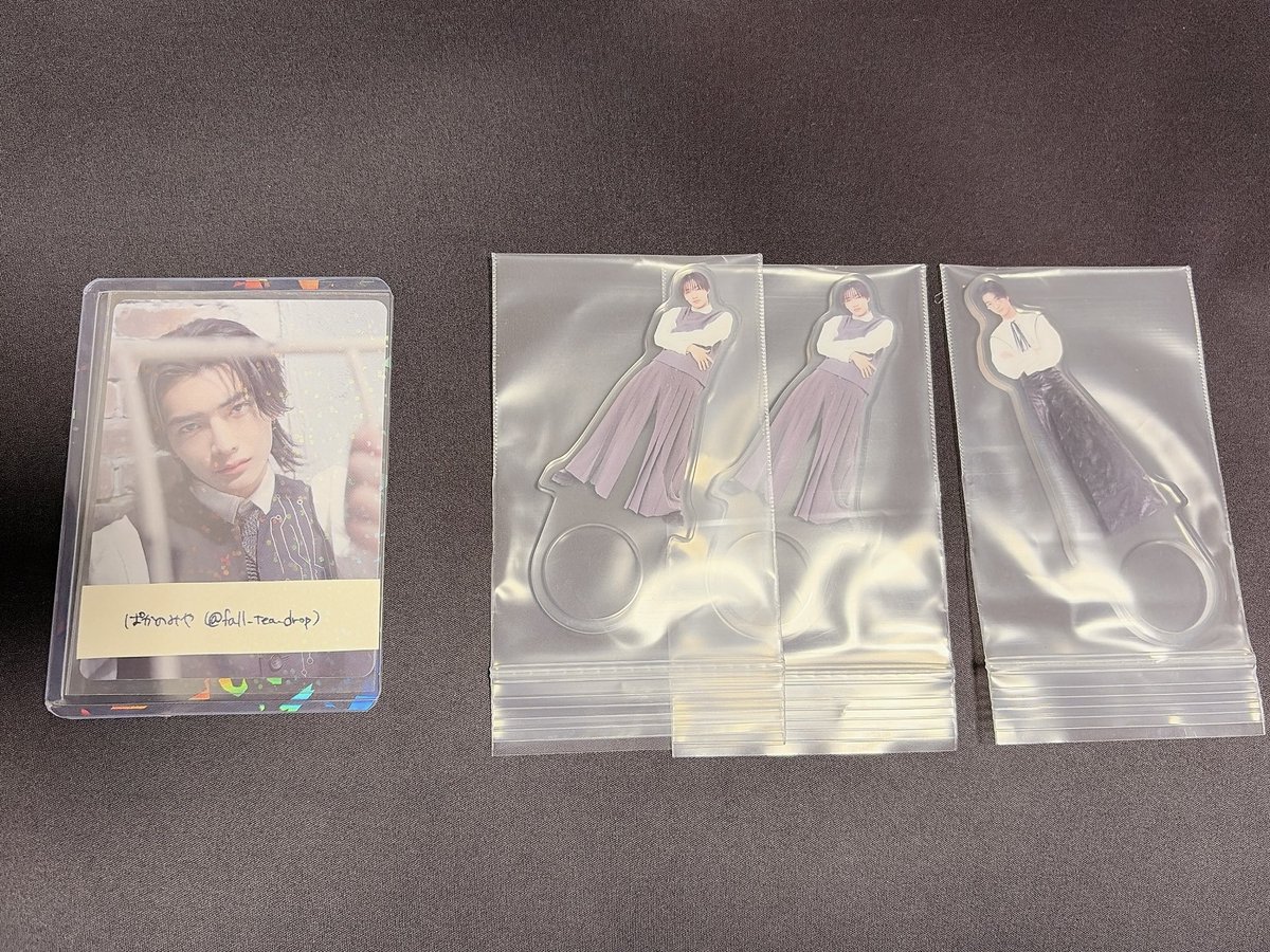 fall_tea_drop's tweet photo. 【交換】原因は自分にある。 仮ノ現  ランダムグッズ アクリルリング

譲:桜木2、吉澤1

求:武藤

7/4,5有明手渡しか、郵送でのお取引希望です。 https://t.co/FFZSKUbMUb
