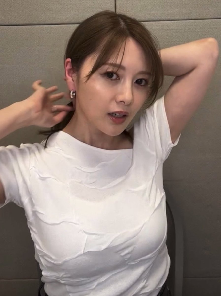WITH_NASTY_EYES's tweet photo. エロまいやんでナニしてみた！…🚀💦…( ´艸｀)ﾑﾌﾌ💕
#白石麻衣 https://t.co/FaKrN9PHXQ