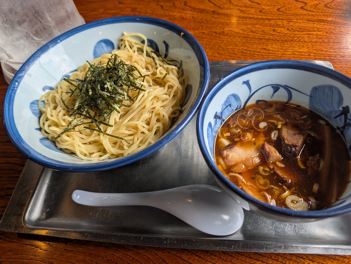 djfumio89's tweet photo. 久しぶりに、宮古市の宝介でタンジーつけ麺をいただきました！新商品なのかな？つけ汁は、山椒、ラー油等が入っており、酸味があってめっちゃ美味かった!!しばらく、これ一択になりそうです（笑）
＃宮古市
＃宝介 https://t.co/yArO7oGuWH