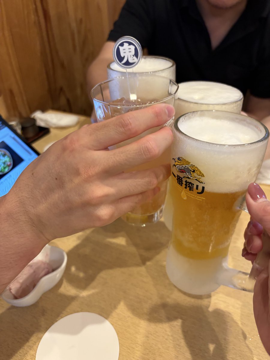 gggnu0515's tweet photo. キンキンに冷えた🍺
最高✨

本当は横浜で飲んでる予定が
長野で🍻

いつどこで飲んでも🍺は美味しい😋 https://t.co/Aspn2DjSVf