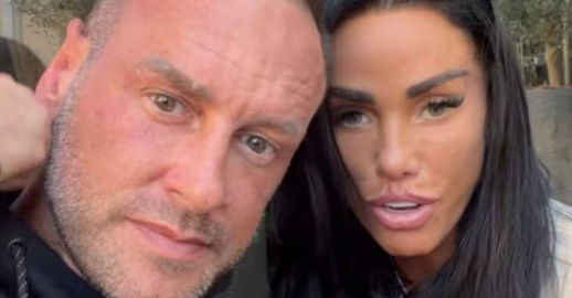 dailystar's tweet photo. Lee Andrews shares 'I lied' message in emotional post about wife Katie Price

https://t.co/CF9iCWtCsh https://t.co/uuYJdOjyxd