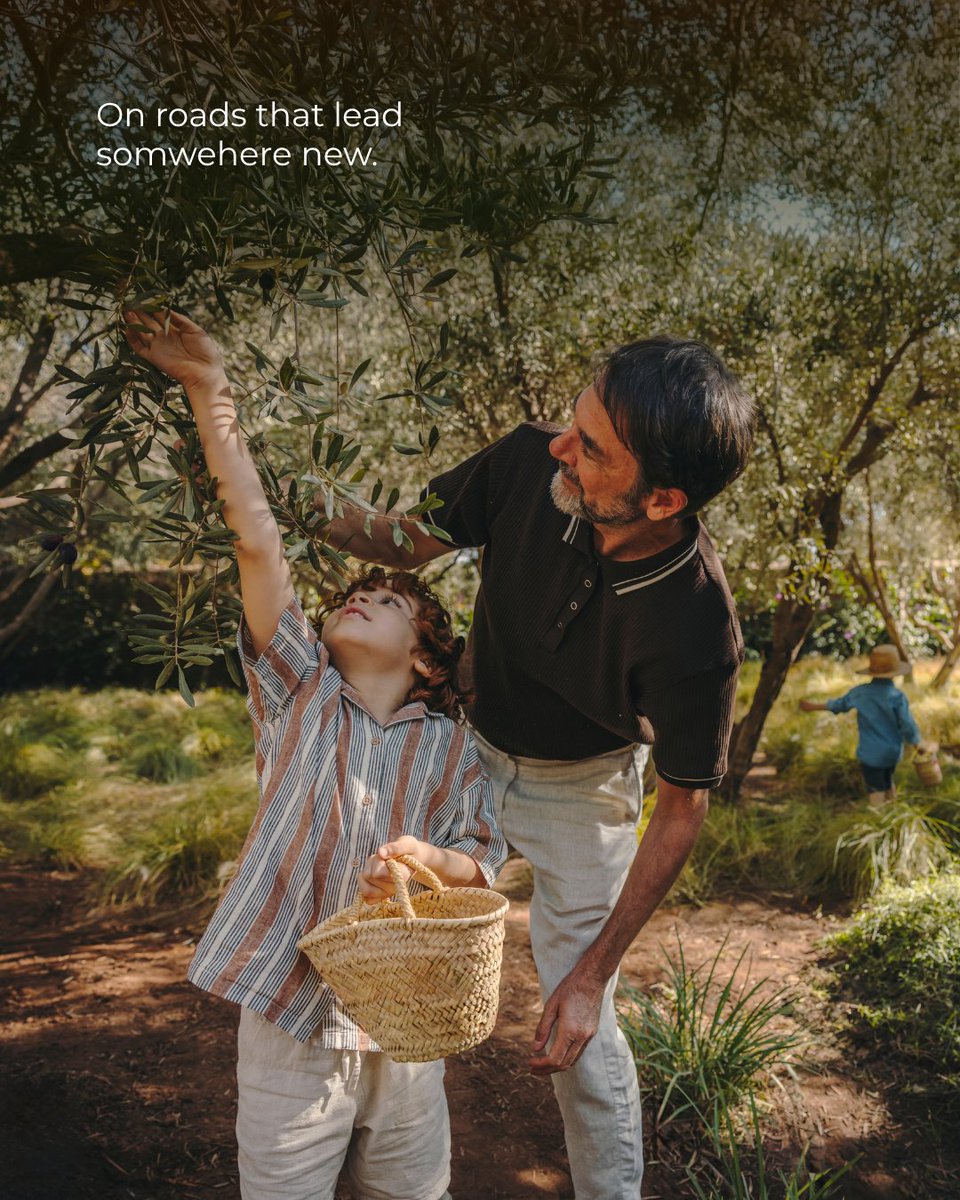 FairmontHotels's tweet photo. Happy Father's Day to the ones who showed us the world, encouraged us to explore it, and helped shape the stories we'll carry forever.

#FairmontHotels #MakeSpecialHappen https://t.co/geEW8IJpm2