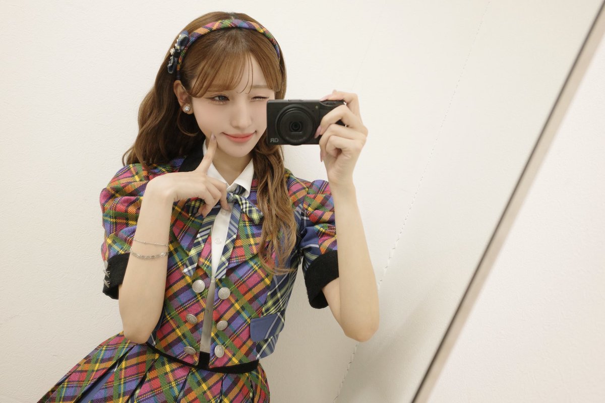 38sae_kurihara's tweet photo. お誕生日の瞬間から沢山のメッセージをありがとうございます！30歳を迎えました！誕生日当日にファンの皆さんに会えるイベントもあって嬉しかった~😌♡素敵な1年になりますように。 https://t.co/8B8My76GER