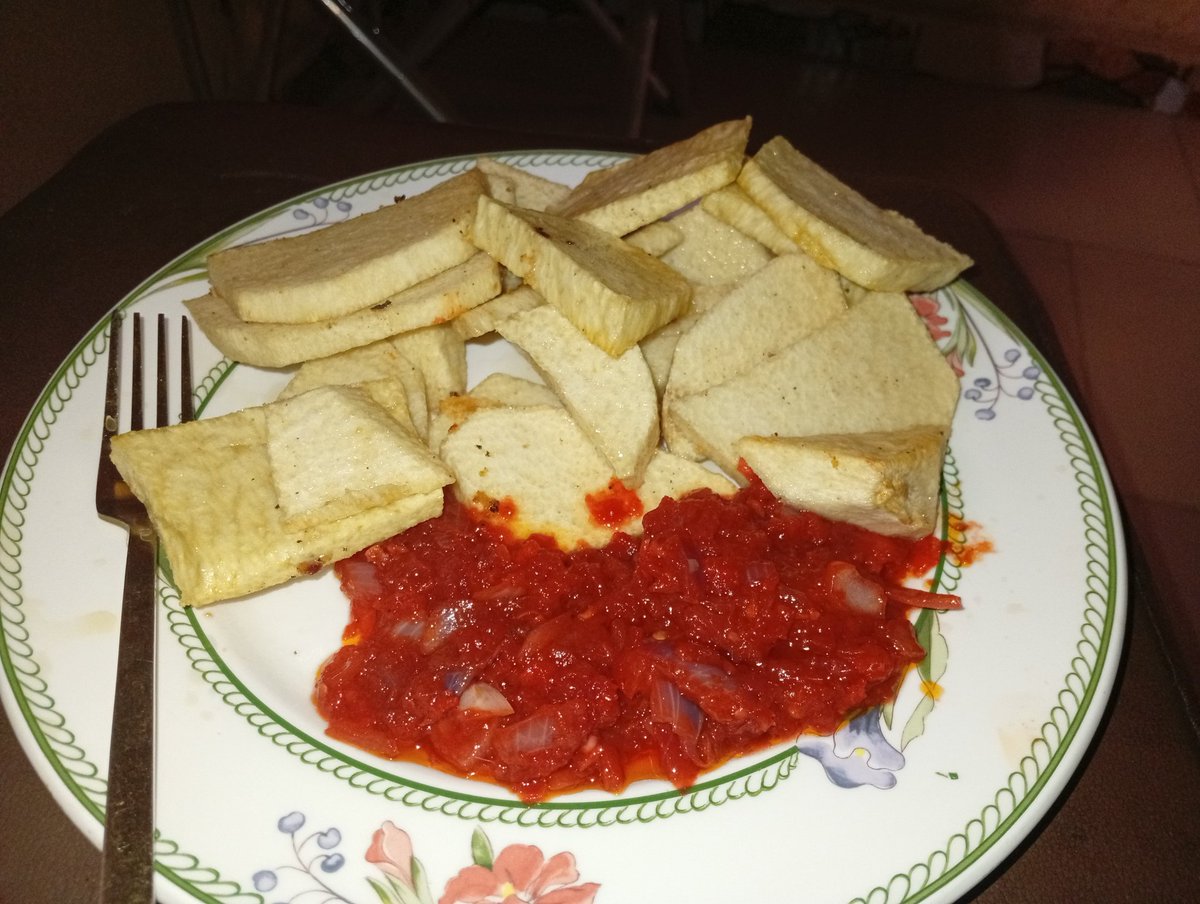 iam_tizamilli's tweet photo. I don sharply go " some have food but cannot eat" house go secure breakfast 🔐 https://t.co/Dl5r5hInKC