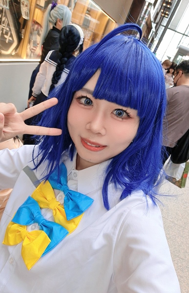 KanonNonoooo's tweet photo. 八奈見杏菜ちゃんでした！
いっぱいお菓子もらったし、ご飯もお腹いっぱいたべて幸せ❤️
#アコスタ梅田茶屋町 https://t.co/wET6hUk9p2
