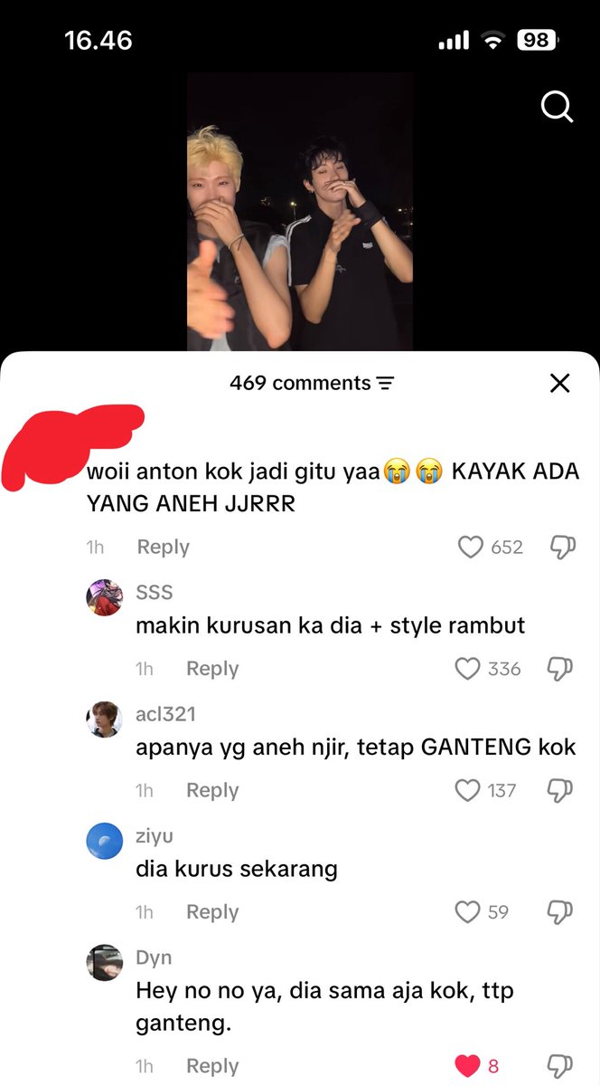 antondorii's tweet photo. gua suka sedih jir kalo ada yg komenin anton begini 💔 knp yak ga disimpen di pikiran sendiri aja https://t.co/JSwMPSXZUK