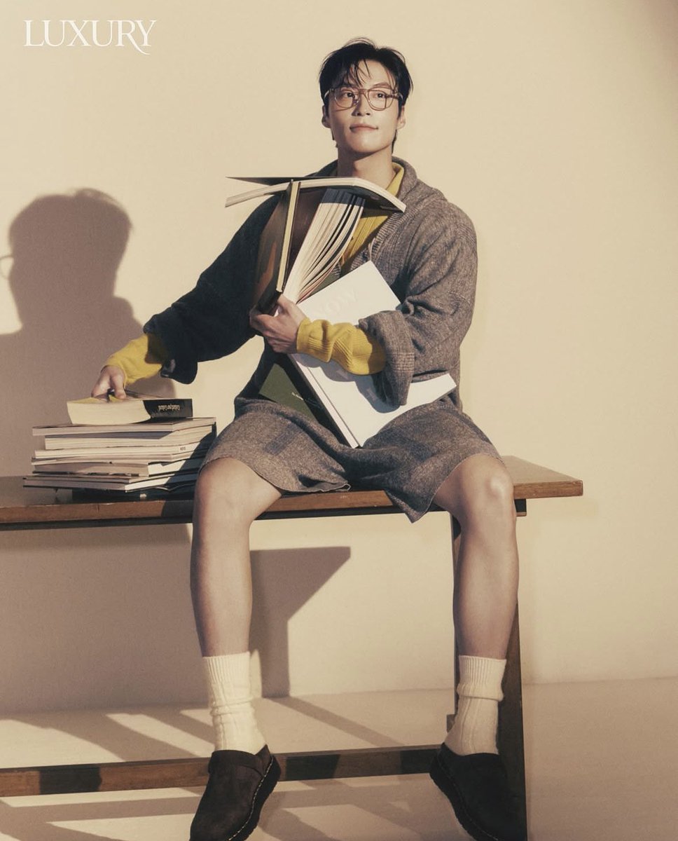 uju_kdrama's tweet photo. 👓ナムジュンと📷ナムジュンと☕️ナムジュン

#ホナムジュン #허남준 https://t.co/5gCsNnWd4G