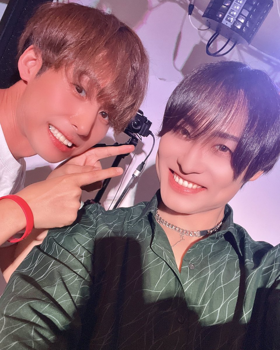 masaaki_mkleo's tweet photo. 先日のグラエポ
ありがとうございました！
次は7/1🎤

俺の大好きなママ…
ではなく、大先輩の聖矢くん
早くバスケしましょーね🏀 https://t.co/OpoRGa4qkL