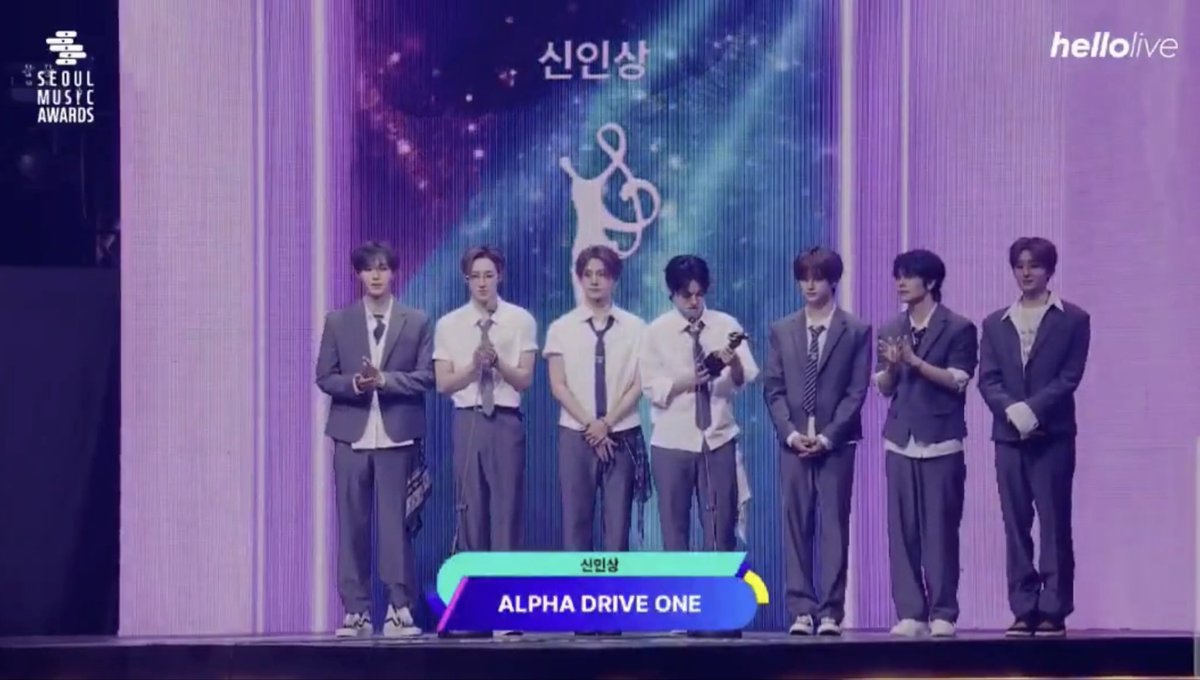 ALD1VOTINGTEAM's tweet photo. [🏆] AWARD — ROOKIE OF THE YEAR

ALPHA DRIVE ONE has officially been awarded the Rookie of the Year (신인상) award at the 35th Seoul Music Awards! Huge congratulations to our boys. 🥹❤️‍🔥

The criteria for this award included:
▫️ 30% three-round fan voting via Idol Champ
▫️ 30% physical/digital sales based on Circle Chart data from Jan 2025 to Mar 2026 
▫️ 40% expert judges & SMA committee

Thank you to all ALLYZ for your hard work, and let’s keep doing our best for ALD1. 

ALD1 AND ALLYZ, LET’S GOOOO! 🏎️🔥

#ALD1_2ndROTY 
#ALPHADRIVEONE #ALD1 
#알파드라이브원