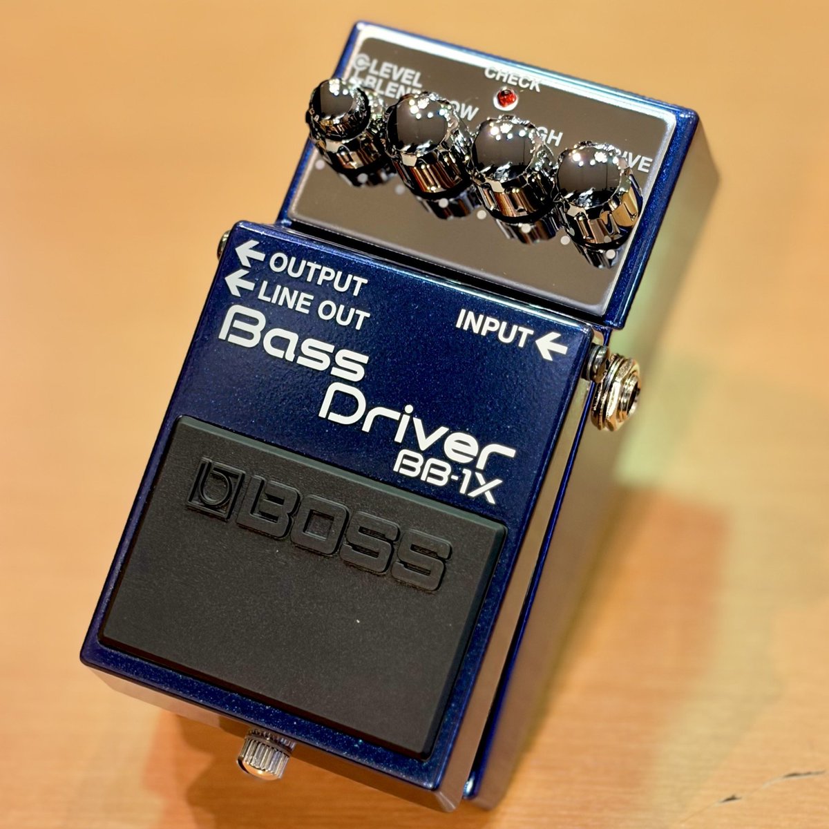 BOSS BB-1X [Bass Driver] 定番ドライブペダルが入荷‼️ シンプルな