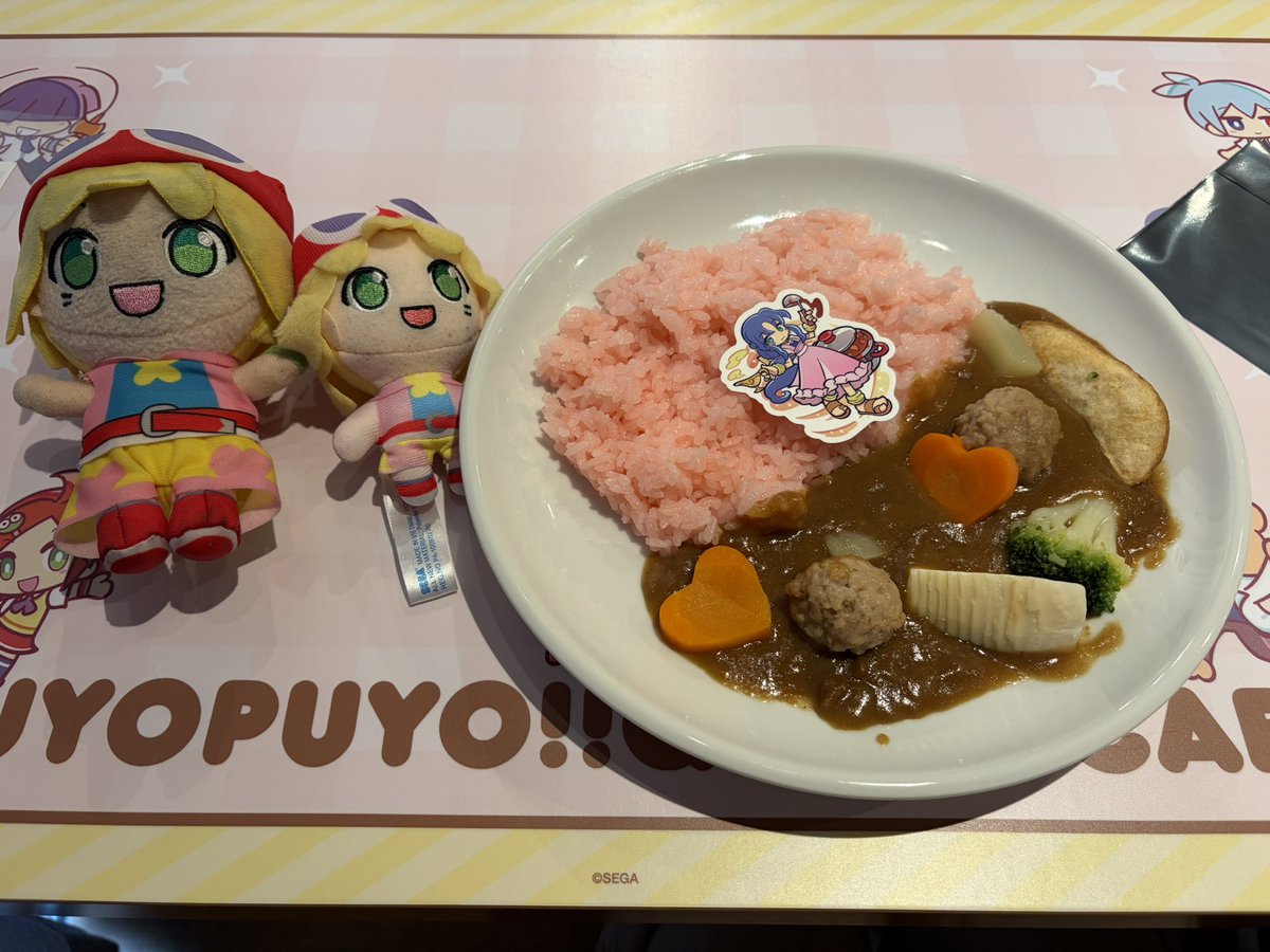 mi_i_su's tweet photo. ぷよクエカフェに行ってきました！！
アミティは自引きすることが出来なかったけどギルメンさんたちと一緒に食事出来て楽しい一日になりました！！
ありがとうございました！！ https://t.co/7bvPrtZNYo